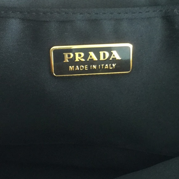 🎈SOLD Locally🎈Prada - Picture 6 of 7